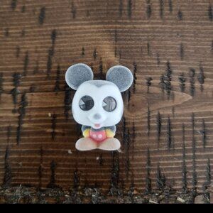 Disney Doorables Vault Treasures "Mickey Mouse"